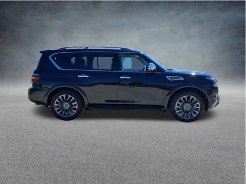 Used 2024 Nissan Armada Platinum w/ Captain's Chairs Package AWD/4WD image 10