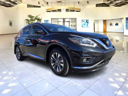 Used 2018 Nissan Murano SL w/ Moonroof Package image 3