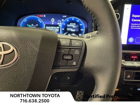 Used 2025 Toyota Camry XSE image 35