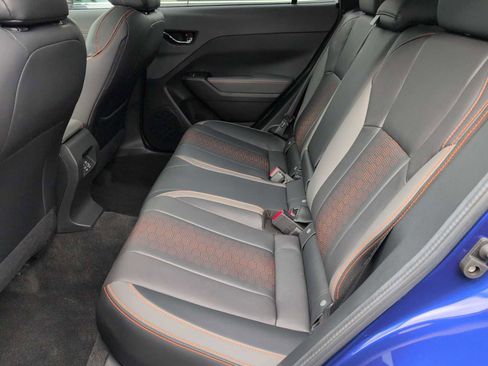 Used 2025 Subaru Crosstrek 2.5i Limited w/ Crosstrek Mirror Package image 19