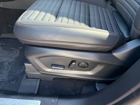 New 2026 Ford Explorer ST-Line AWD/4WD image 29