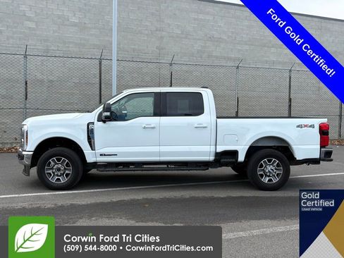Used 2025 Ford F350 Lariat w/ Camper Package image 4