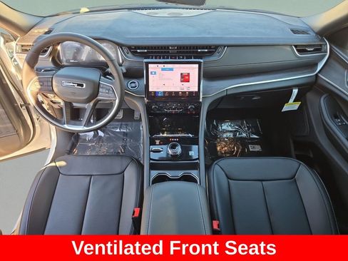 New 2025 Jeep Grand Cherokee L Limited w/ Luxury Tech Group II AWD/4WD image 19