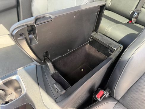 Used 2024 Lexus RZ 300e Premium FWD image 27