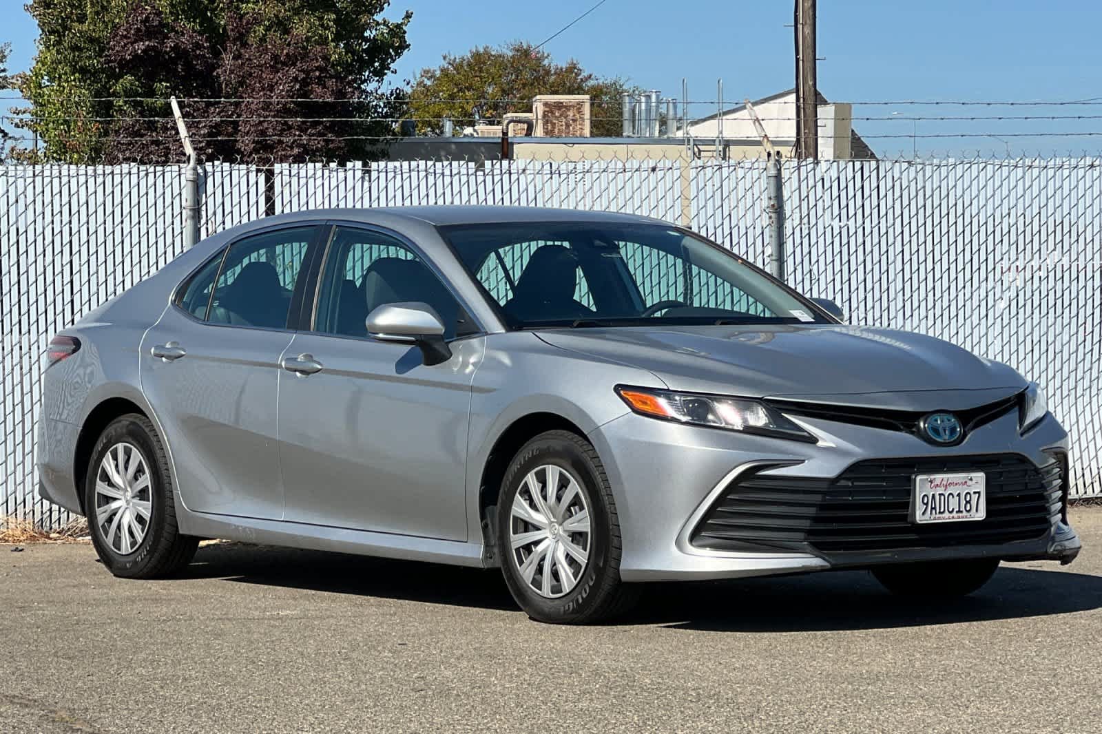 Certified 2022 Toyota Camry LE FWD image 7