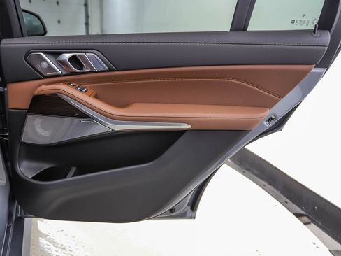 New 2027 BMW X7 xDrive40i w/ Executive Package AWD/4WD image 28