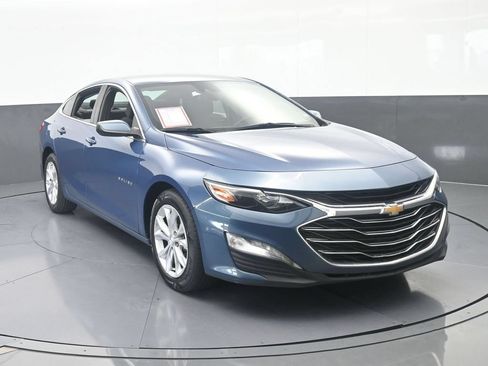 Used 2024 Chevrolet Malibu LT FWD image 9
