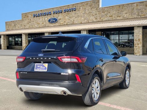 Used 2024 Ford Escape Active image 5