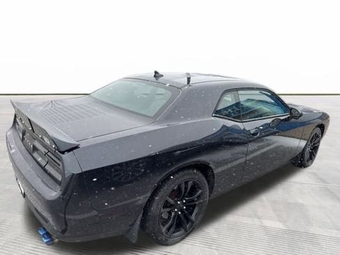 Used 2016 Dodge Challenger R/T Plus image 3