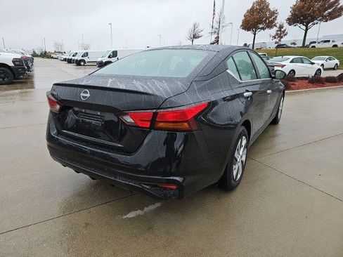 Used 2024 Nissan Altima 2.5 S image 6