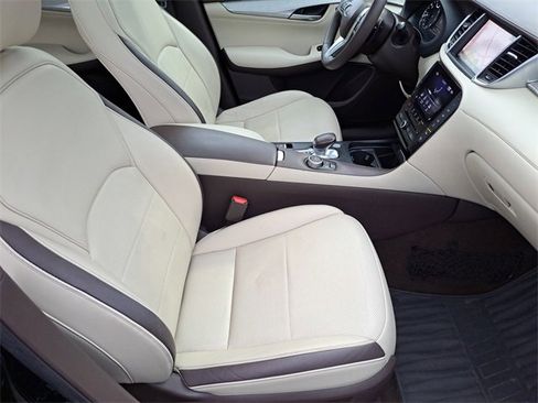 Used 2019 INFINITI QX50 Essential w/ Sensory Package image 25