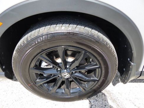 Used 2025 Honda CR-V Sport image 14