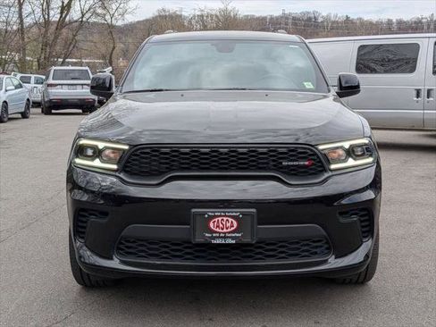 Certified 2025 Dodge Durango GT w/ Blacktop Package AWD/4WD image 12