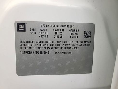 Used 2015 Chevrolet Cruze LT w/ Sun And Sound Package FWD image 36