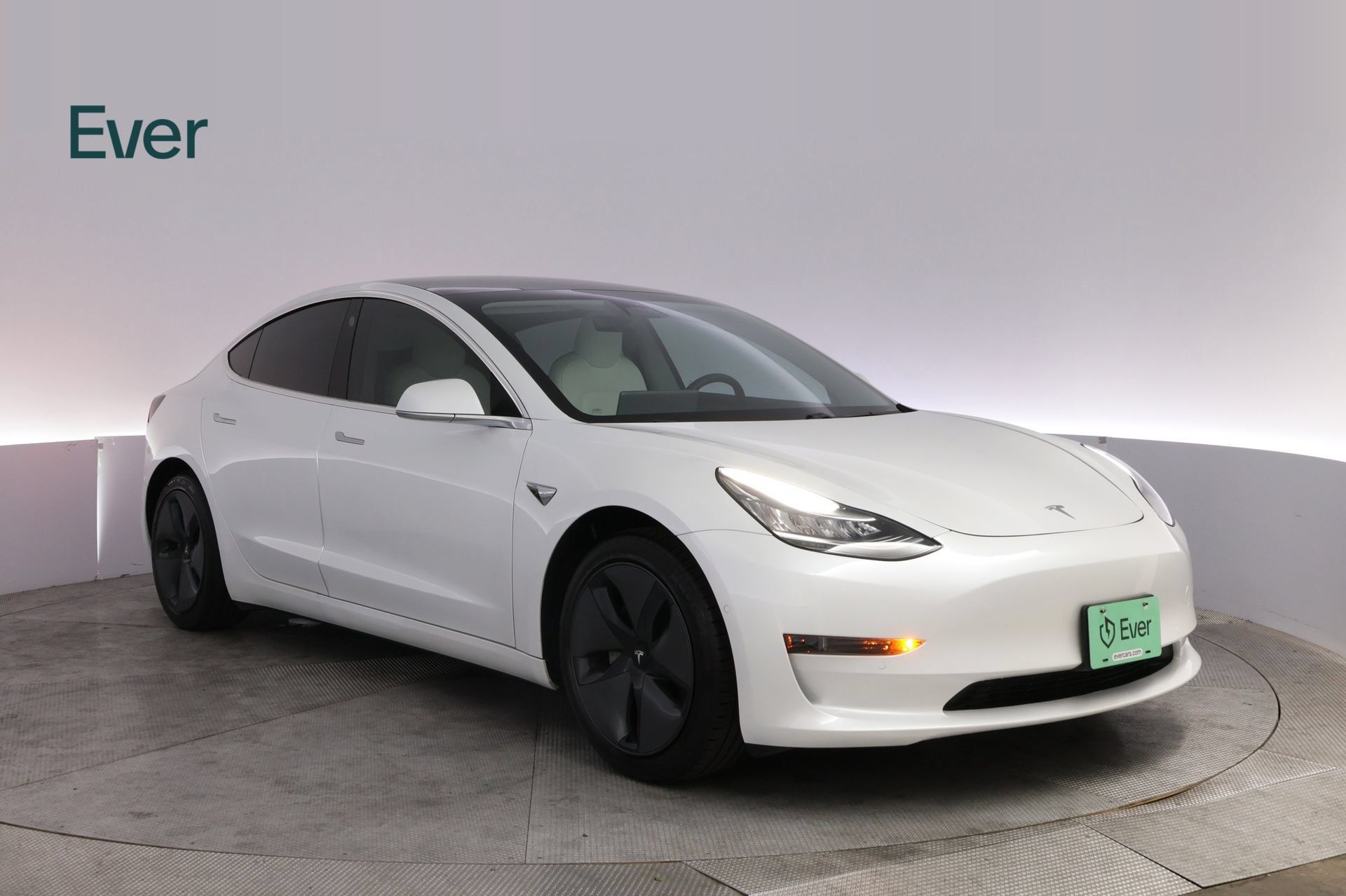 Used 2020 Tesla Model 3 Standard Range RWD image 13