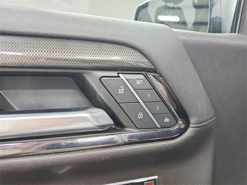 Used 2023 GMC Sierra 1500 AT4 w/ AT4 Preferred Package image 21