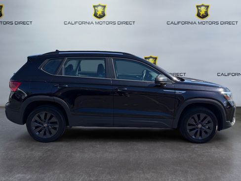 Used 2023 Volkswagen Taos S FWD image 6