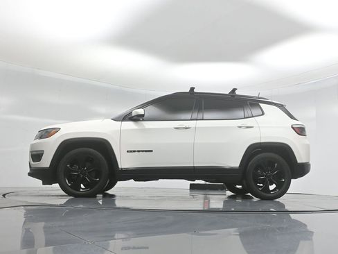 Used 2020 Jeep Compass Latitude image 49