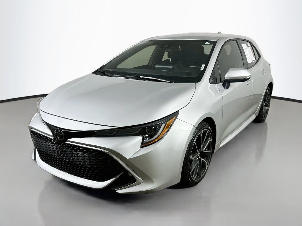 Used 2021 Toyota Corolla XSE FWD image 3