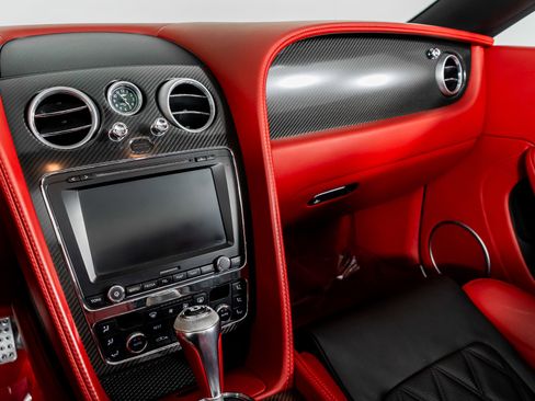 Used 2014 Bentley Continental GT image 36