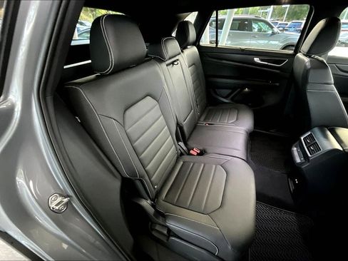 New 2026 Volkswagen Atlas Cross Sport SEL R-Line image 20