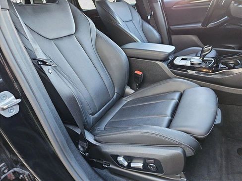 Used 2024 BMW X3 sDrive30i w/ Premium Package RWD image 21