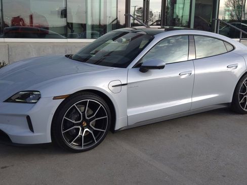 New 2025 Porsche Taycan image 1