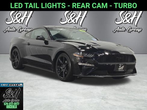 Used 2018 Ford Mustang Coupe w/ Black Accent Pkg image 1