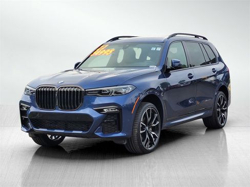 Used 2022 BMW X7 xDrive40i w/ M Sport Package image 8