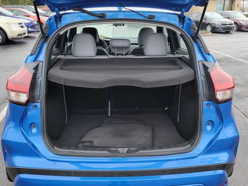 Used 2023 Nissan Kicks SR w/ SR Premium Package image 8