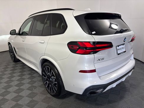 Certified 2024 BMW X5 xDrive40i w/ M Sport Package AWD/4WD image 7