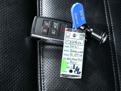 Used 2021 Jaguar E-PACE SE AWD/4WD image 39