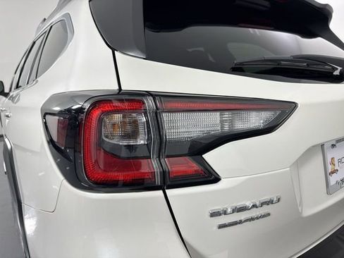 Used 2025 Subaru Outback Touring XT image 29