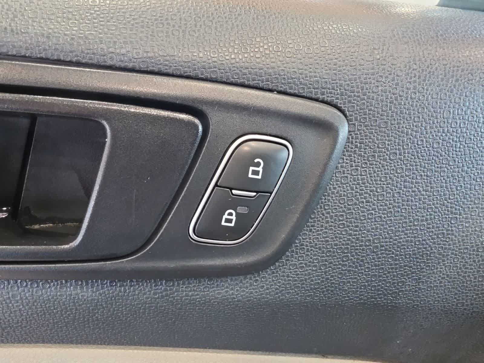 Used 2018 Ford EcoSport S FWD image 19