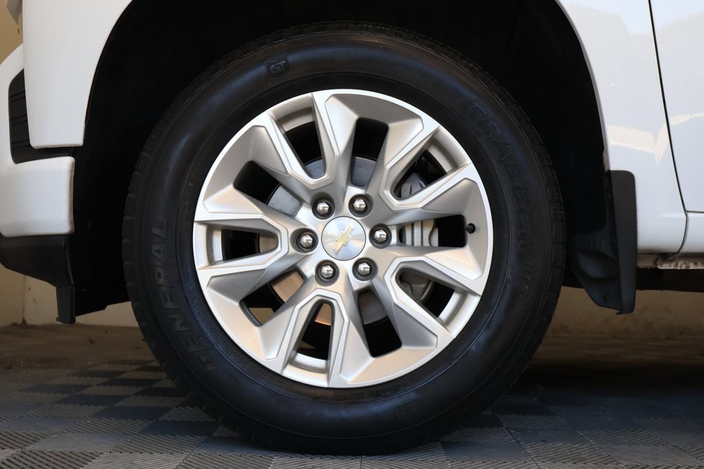 Used 2021 Chevrolet Silverado 1500 Custom RWD image 9