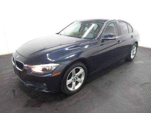 Used 2012 BMW 328i Sedan RWD image 1