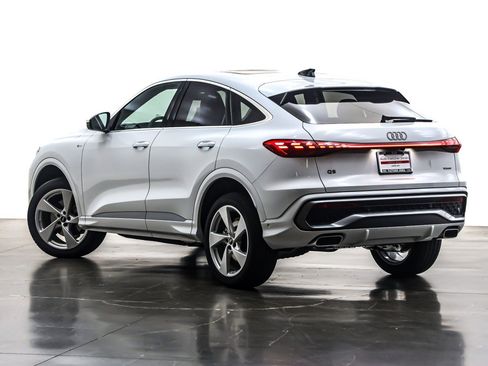 New 2025 Audi Q5 Premium Plus image 12