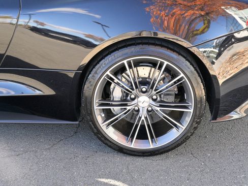 Used 2014 Aston Martin Vanquish Coupe image 10