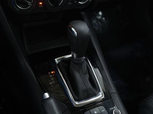 Used 2016 MAZDA MAZDA3 i Sport w/ Preferred Equipment Package image 22