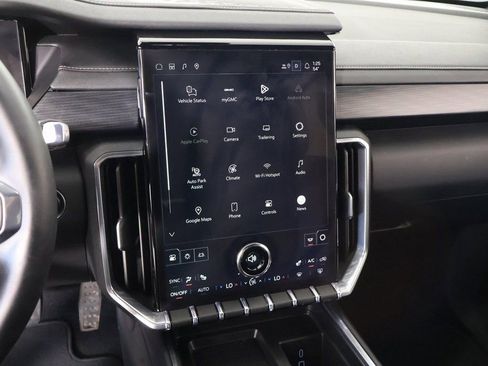 Used 2026 GMC Acadia Elevation w/ Super Cruise Package image 5