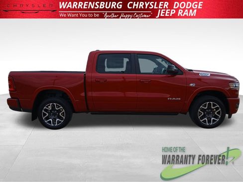 New 2026 RAM 1500 Laramie AWD/4WD image 3