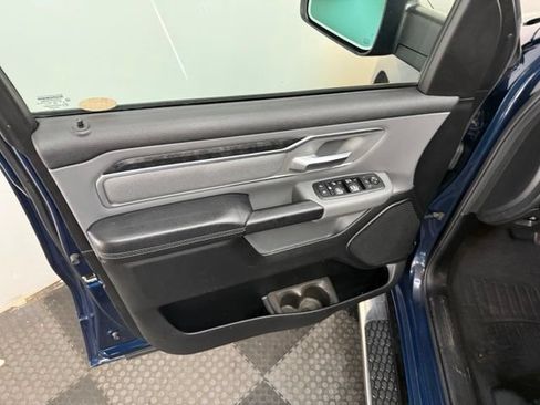 Used 2019 RAM 1500 Big Horn AWD/4WD image 15