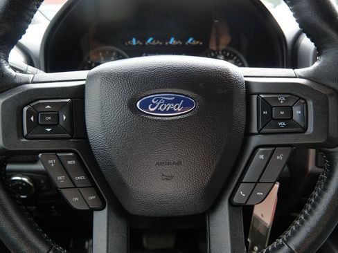 Used 2020 Ford F150 XLT w/ Equipment Group 302A Luxury AWD/4WD image 22