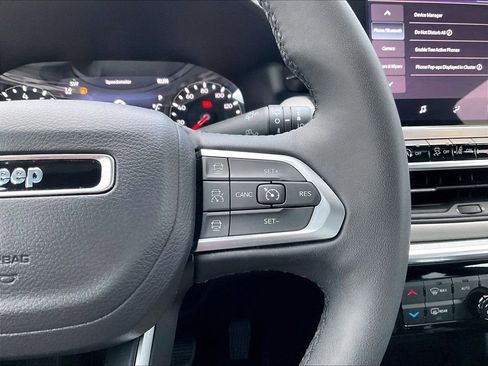 Used 2024 Jeep Compass Limited AWD/4WD image 24