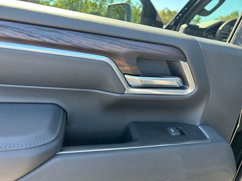 New 2026 GMC Sierra 2500 SLT w/ SLT Convenience Package image 25