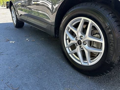 Certified 2023 Ford Edge SEL w/ Convenience Package AWD/4WD image 11
