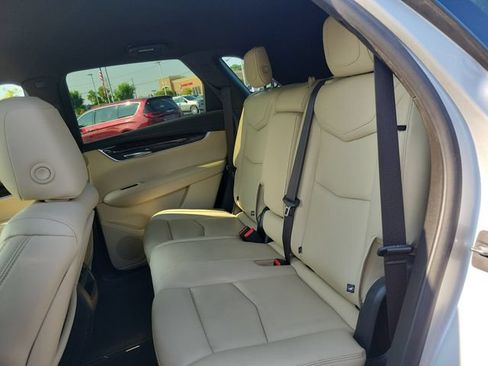 Certified 2019 Cadillac XT5 AWD image 7