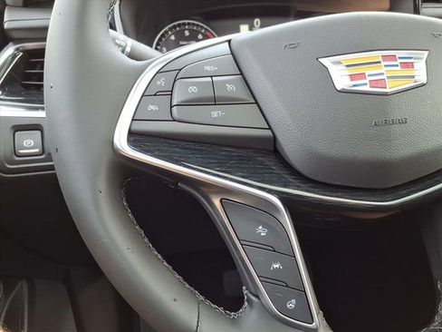 New 2025 Cadillac XT5 Premium Luxury image 34