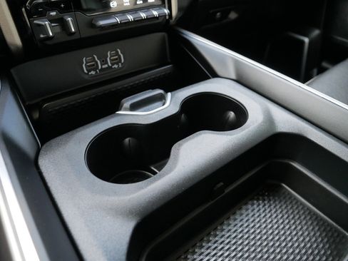 Used 2024 RAM 2500 Laramie image 33