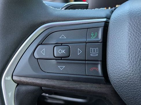 New 2026 Jeep Grand Cherokee Altitude AWD/4WD image 26